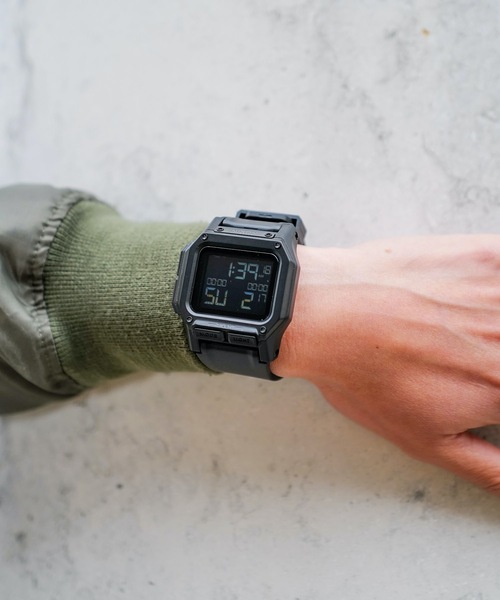 NIXON（ニクソン） 腕時計 「NIXON/ニクソン」Regulus 時計 デジタル