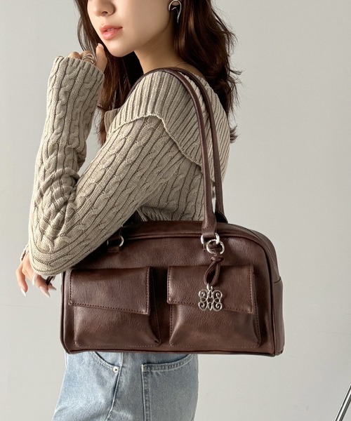 PRADA（プラダ） ナイロン 三角ロゴ ショルダーバッグ - ベージュ