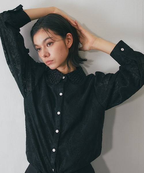 SMILE ORCHID（スマイルオーキッド） ブラウス シャツ 襟ビジュー付き