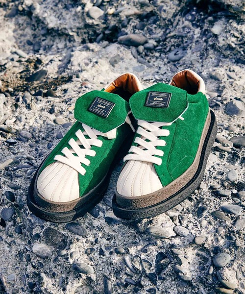 glamb（グラム） スニーカー Flip Tongue Sneakers / フリップタン