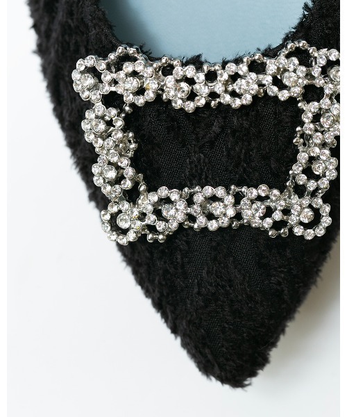 パンプス ポインテッドトゥ フラット ビジューバックル : ZOZOTOWN