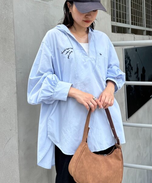 CIAOPANIC TYPY（チャオパニックティピー） ブラウス シャツ ロゴ刺繍
