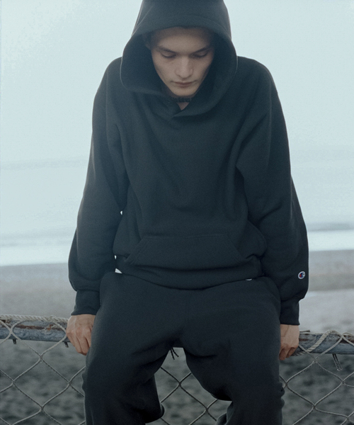 Champion（チャンピオン） パーカー 別注 SOLID SWEAT HOODIE メンズ