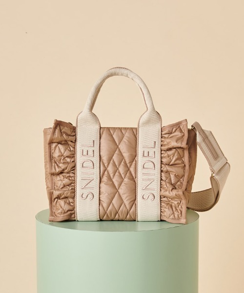 SNIDEL（スナイデル） ハンドバッグ フリルキルティングロゴバッグ