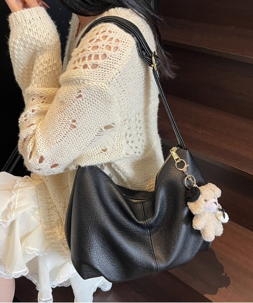 FREE STYLISTS ショルダーバッグ バッグ Y2K チャーム付き 大容量