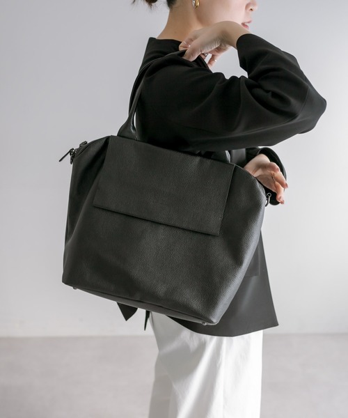 ear PAPILLONNER（イア パピヨネ） トートバッグ 「牛革/A4サイズ対応