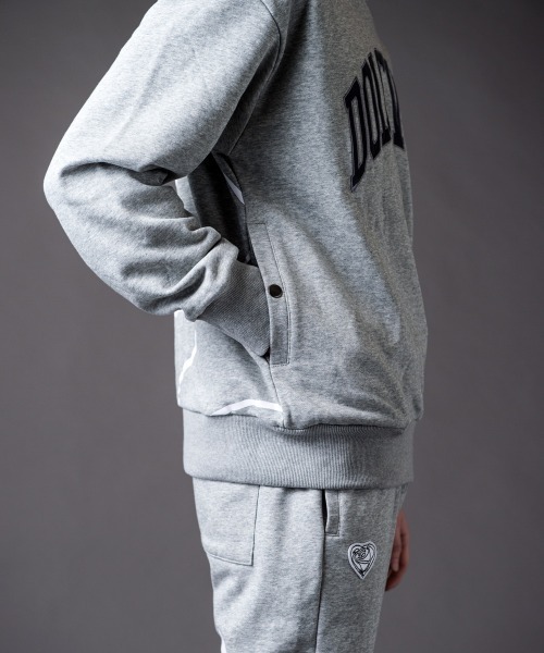 BUFFALO BOBS（バッファローボブズ） パーカー AFA HOODIE-ROSE(AFA