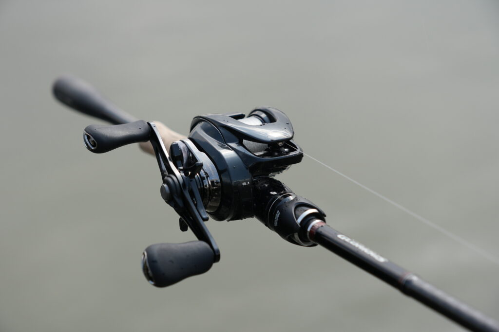 外部ダイヤルだけで全てを完結できる24メタニウムDCをインプレ