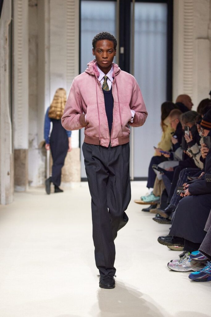 オーラリー（Auralee）2025／2026年秋冬コレクション○2025／2026年