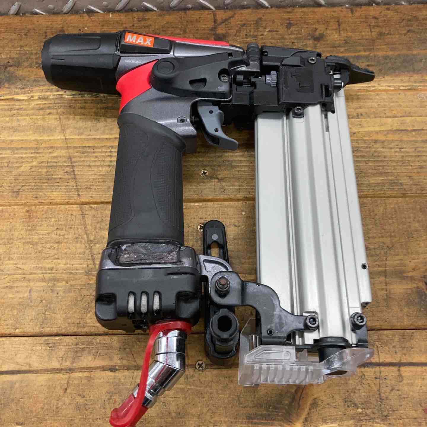 中古品】マックス(MAX) 高圧フィニッシュネイラ HA-55SF2(D)【所沢店