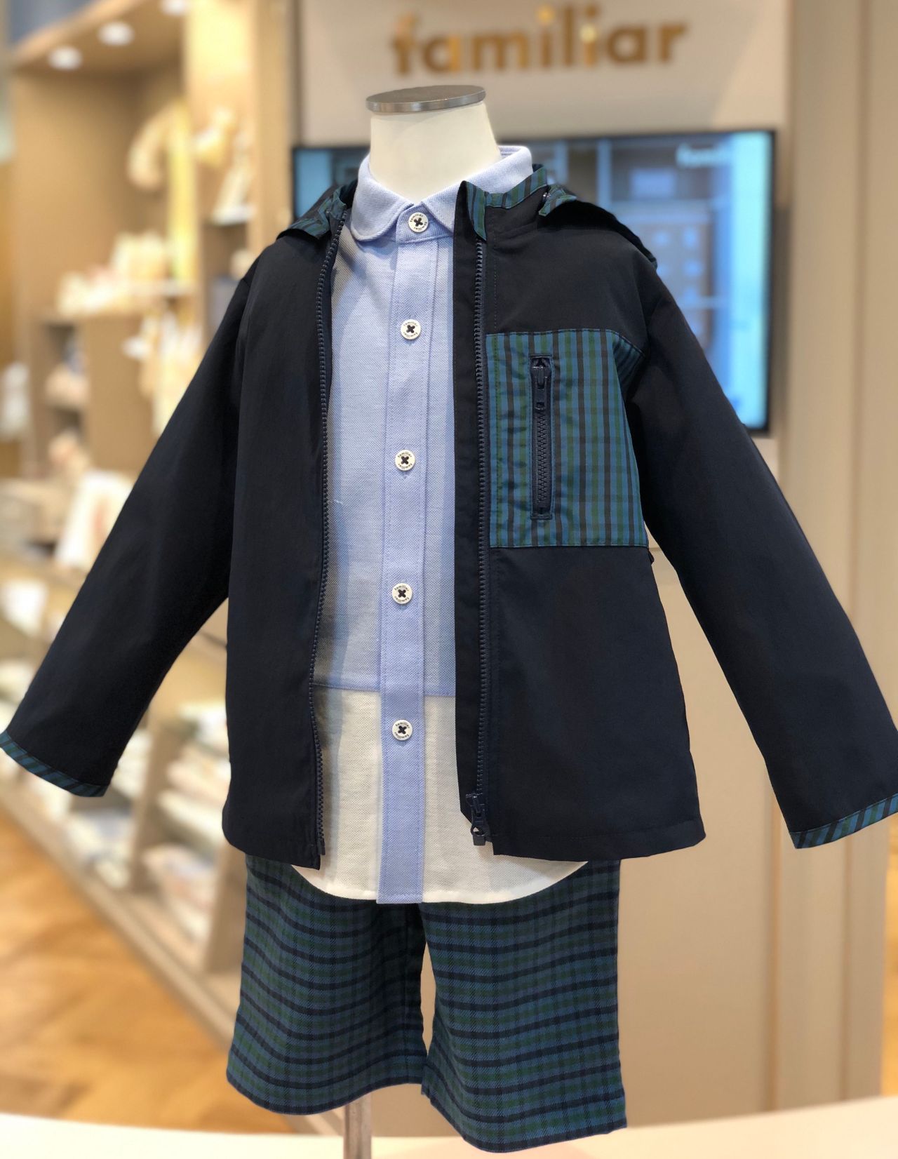 ファミリアチェックの新作アウター入荷！｜ファミリア京都髙島屋