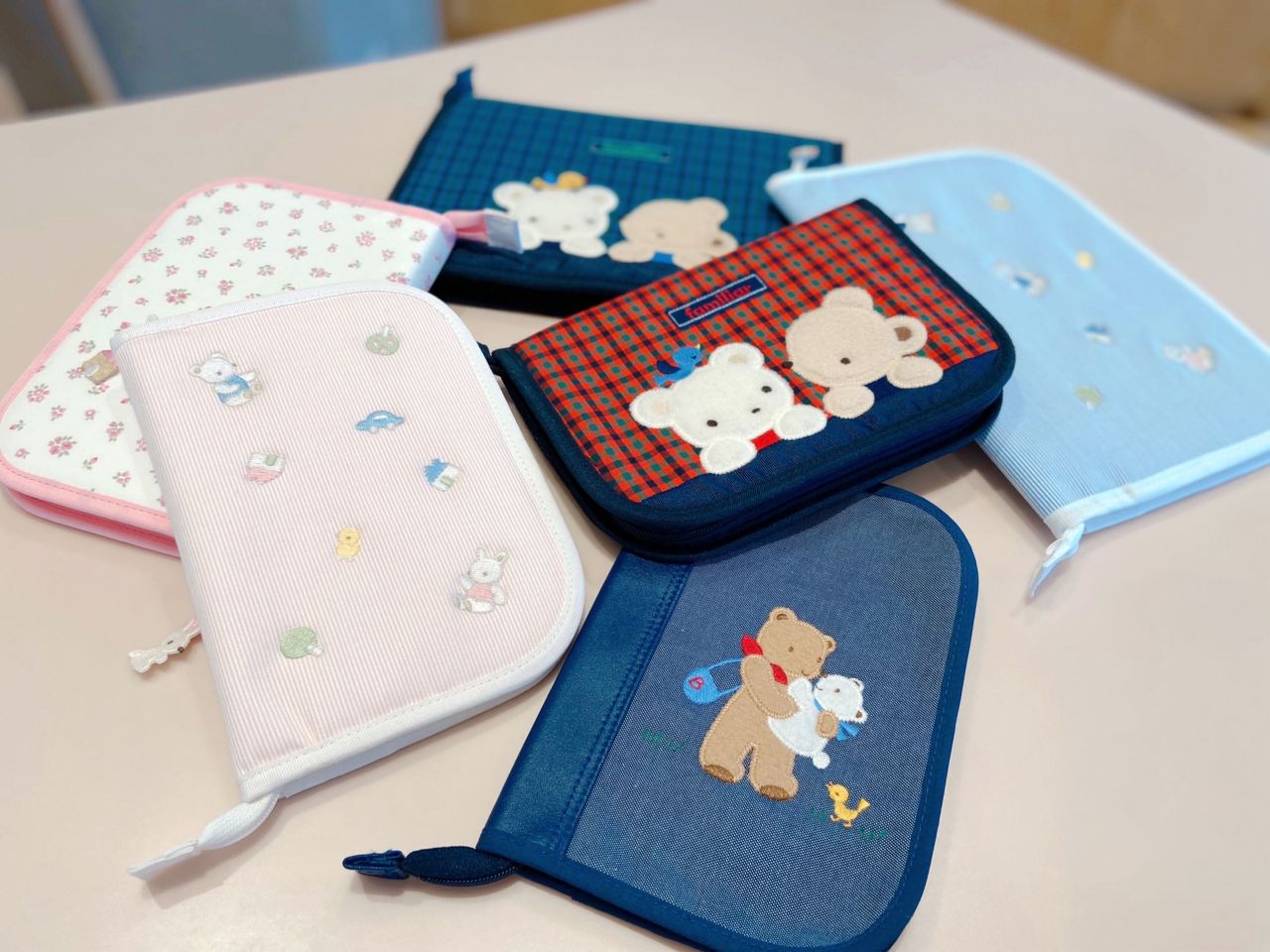 大切な母子手帳 かわいく機能的に｜ファミリア代官山店の公式ブログ