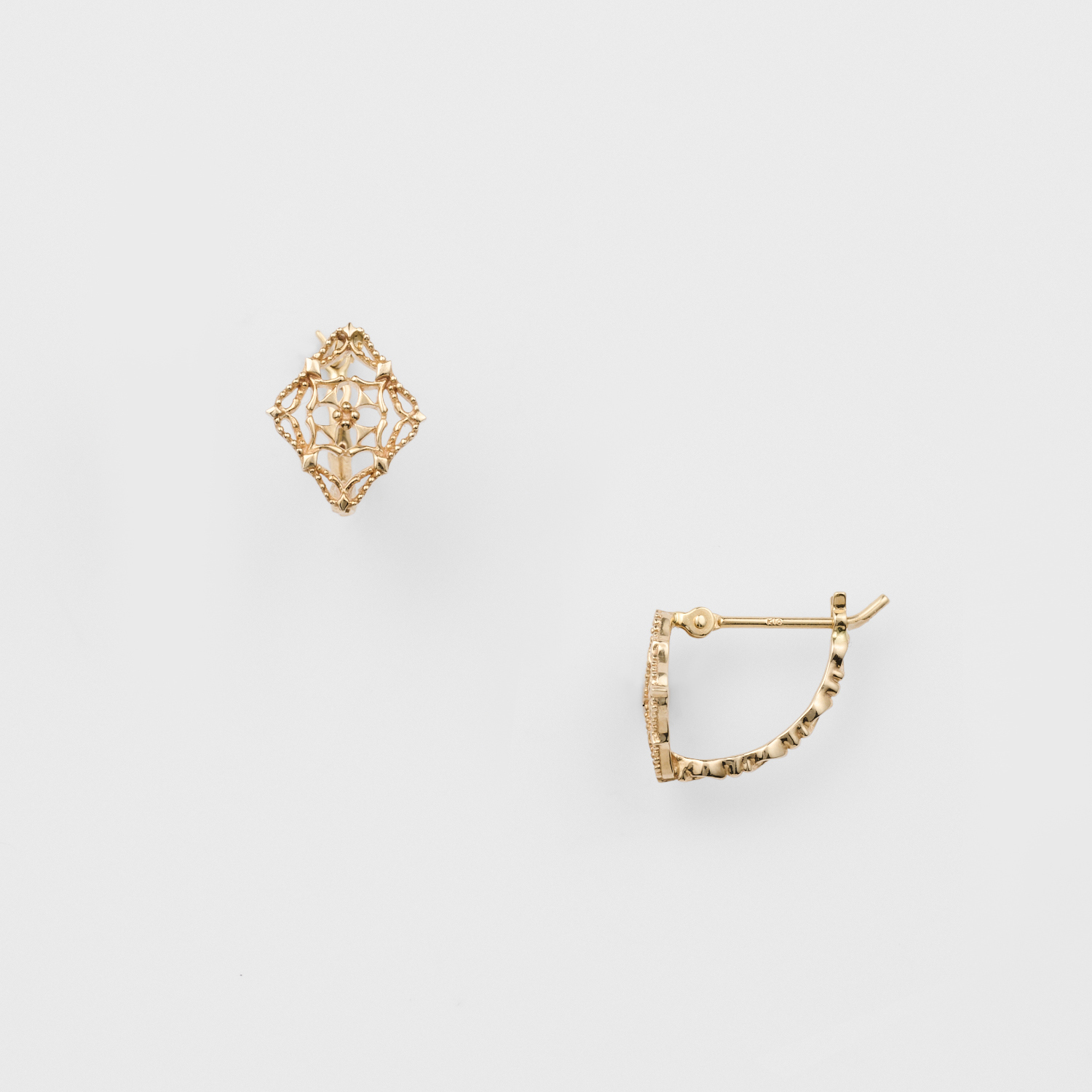 K5ピアス｜ピアス｜アガット 公式オンラインストア