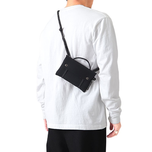 STATE OF ESCAPE ステイトオブエスケープ COMPASS ネオプレン コンパス