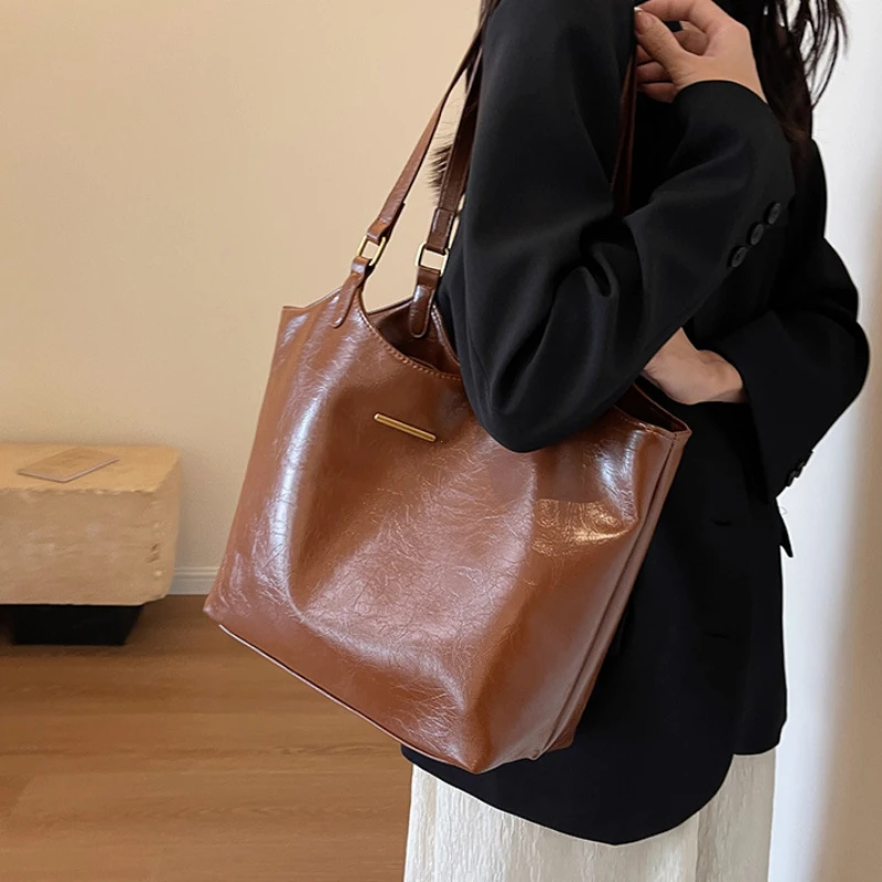 Big Shoulder Bags for Women Large Capacity Tote Bag 2026 Winter
