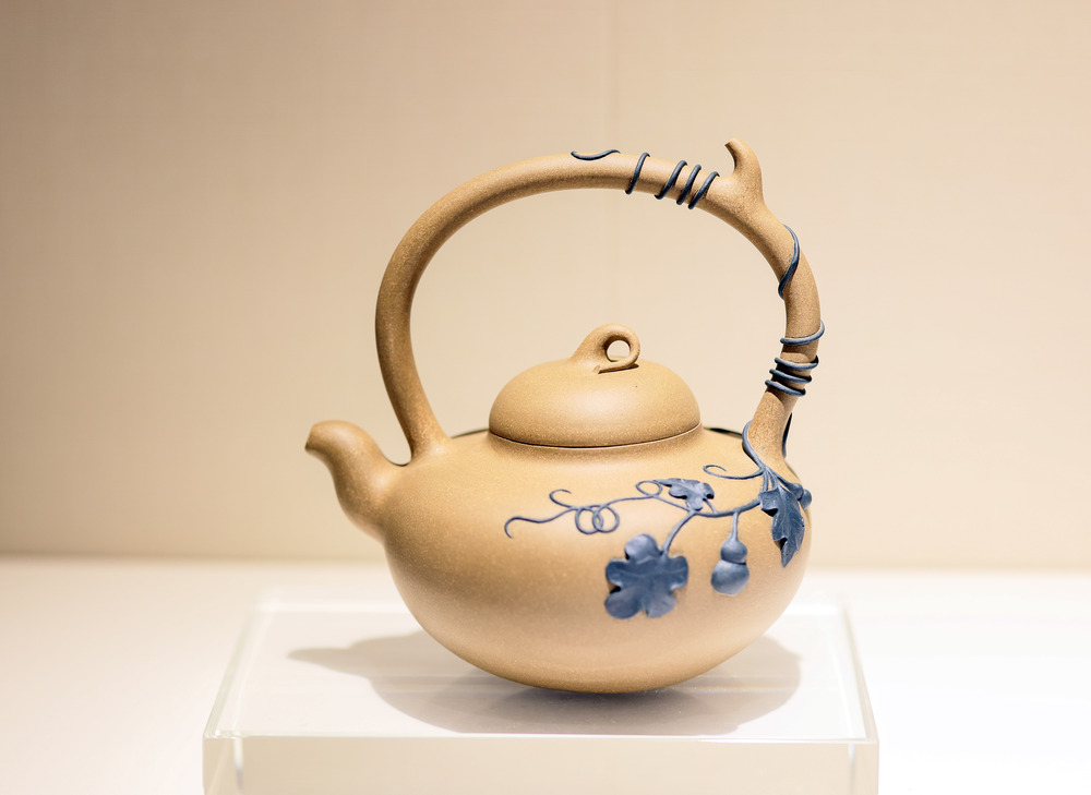 160中国江蘇省宜興出身作家周桂珍の作品 女性陶芸家茶壺作家中国工芸