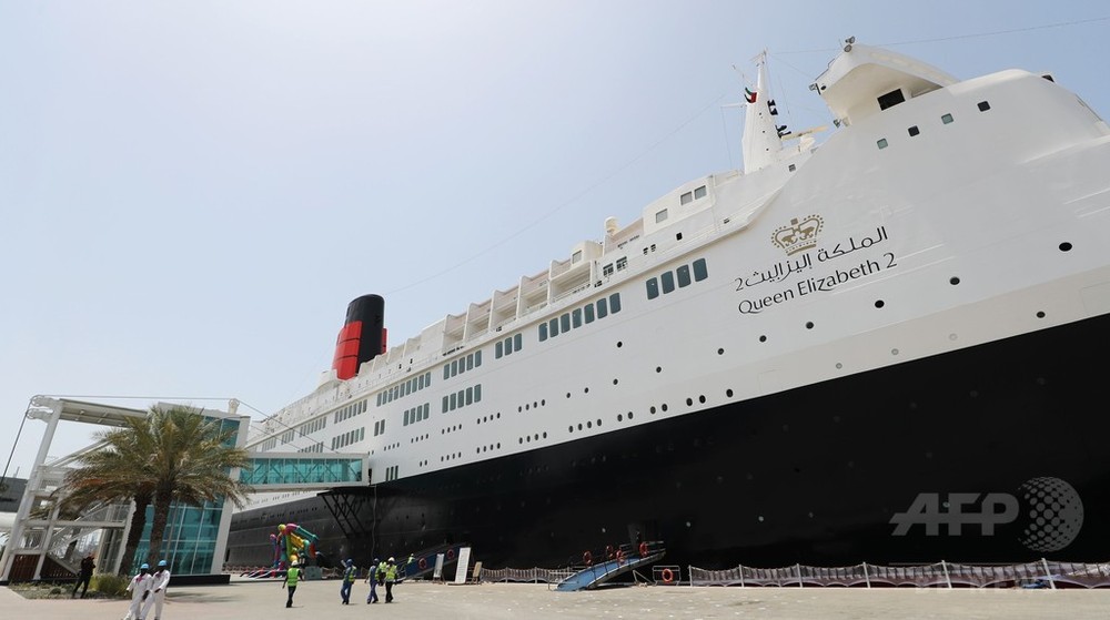豪華客船QE2号、海上ホテルとして第二の人生 ドバイ 写真20枚 国際