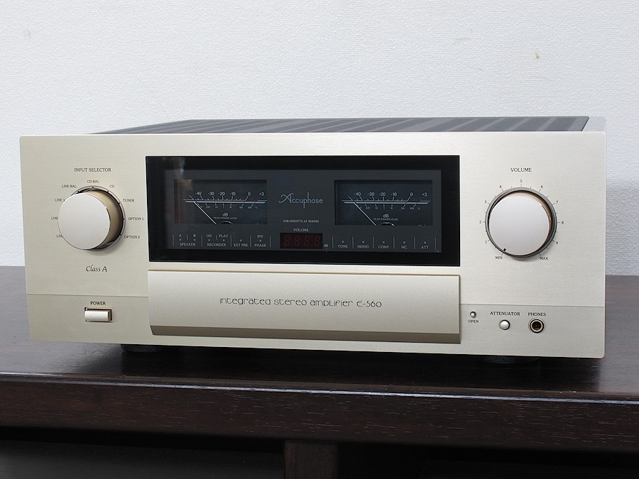 ACCUPHASE E-560 純A級 ハイエンド 元箱発送 アキュフェーズ a*o様