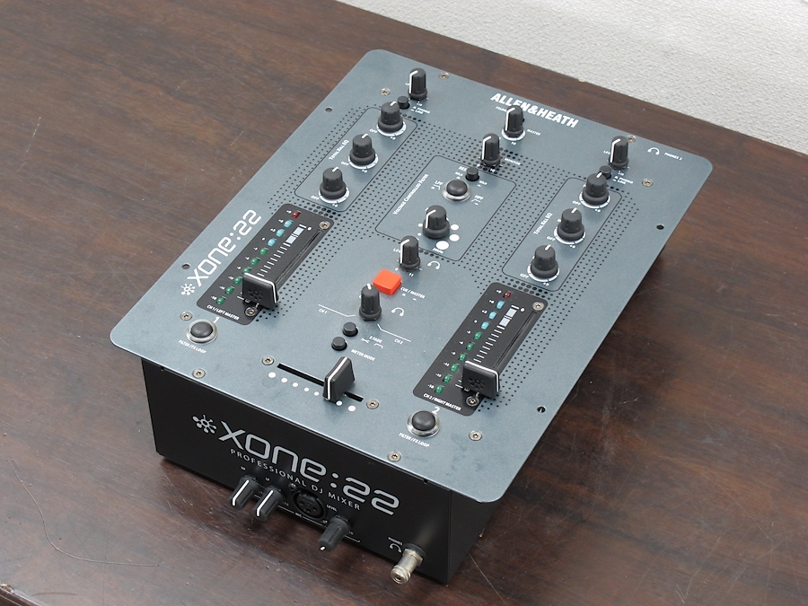 アレンアンドヒース Allen&Heath XONE:22 DJミキサー @26239 / 中古
