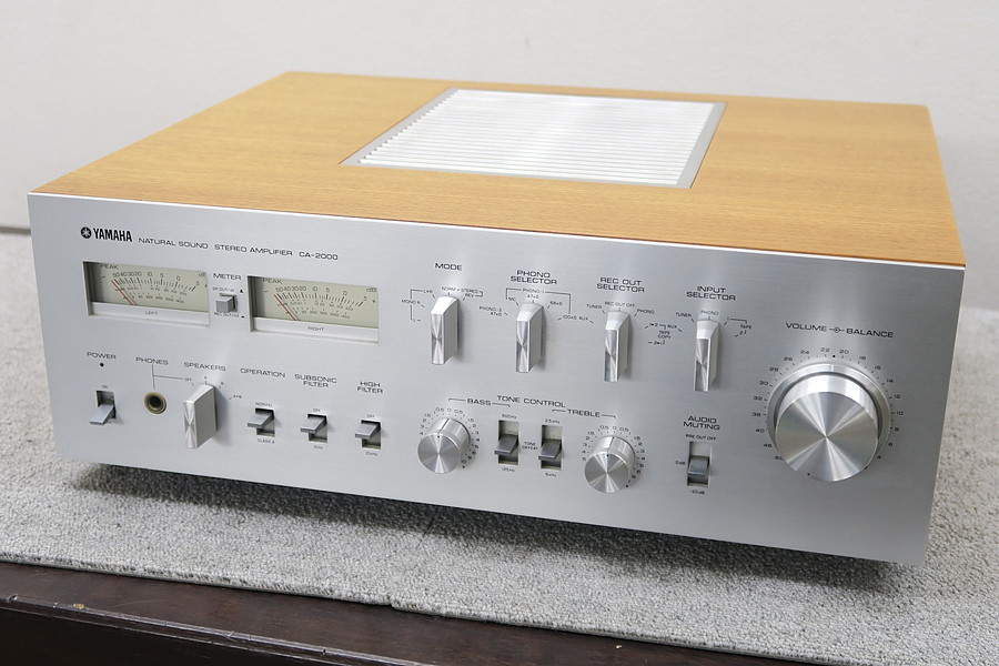 現状】ヤマハ YAMAHA CA-2000 プリメインアンプ @46445 / 中古