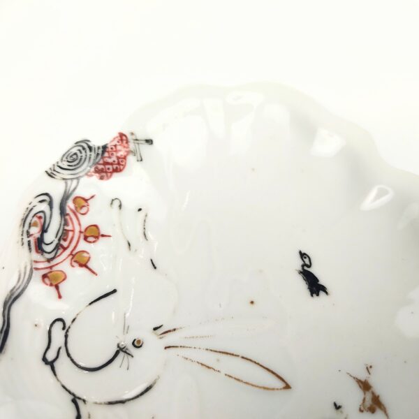 伊万里 色絵古九谷波兎文変形皿 – 古美術西川