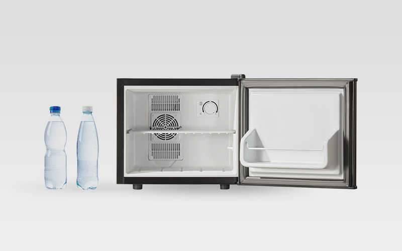 GrandLine 1ドアペルチェ式冷蔵庫 17L(WRF-1017)｜A-Stage inc.