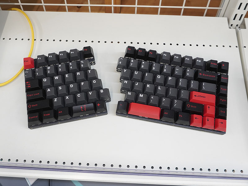 85キーの左右分割キーボード自作キット「7sPlus」 - AKIBA PC Hotline!