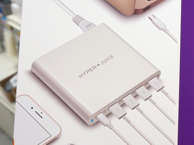 MacBook Proとスマホを同時に充電できるUSB充電器、最大80W出力対応