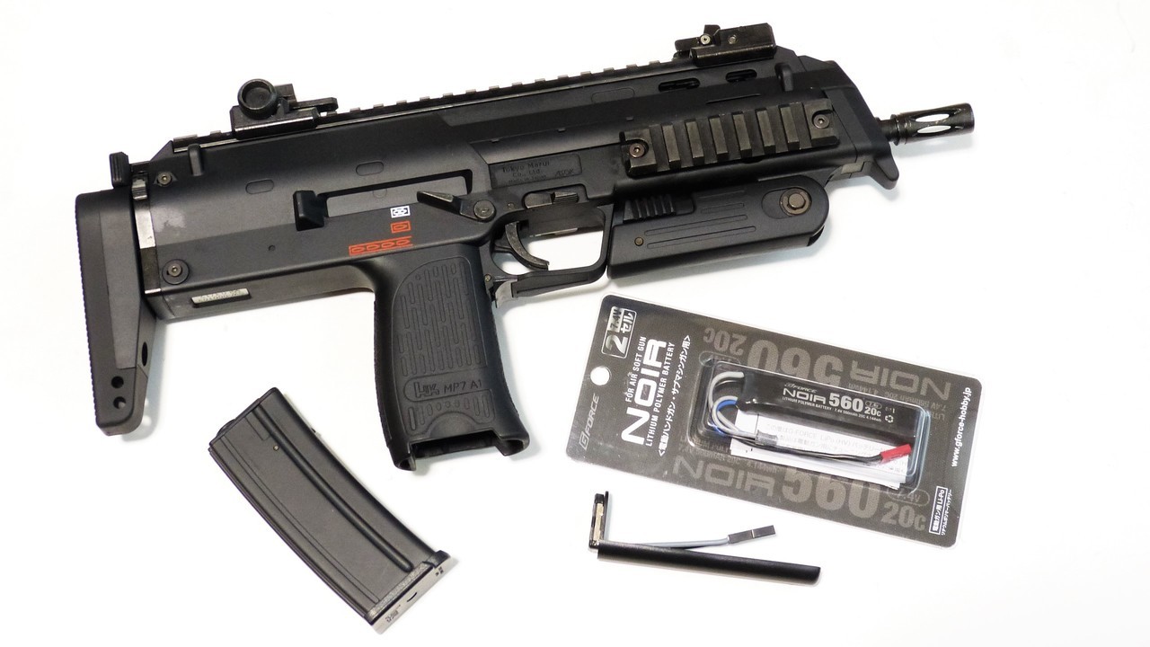 ジャンク品 東京マルイ 電動コンパクトマシンガン MP7A1 TOKYO MARUI