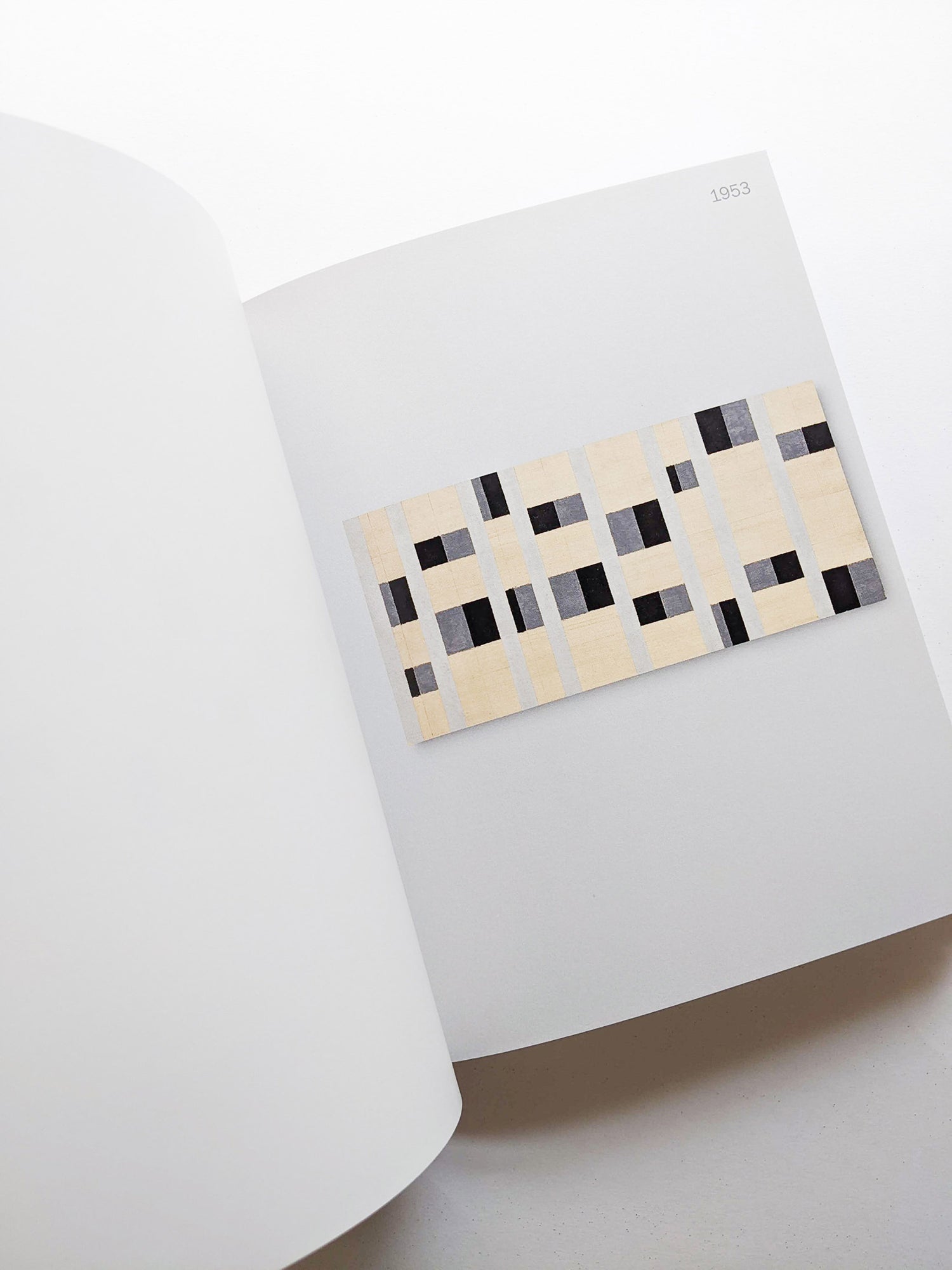 ENZO MARI: DRAWINGS / Enzo Mari - 本 屋 青 旗 Ao-Hata Bookstore