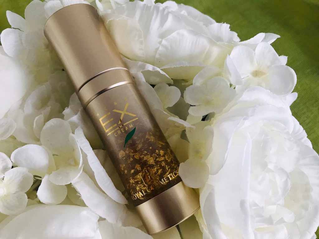 超シンプルスキンケアで驚きの保湿力！ゴールドと植物の力で綺麗になる