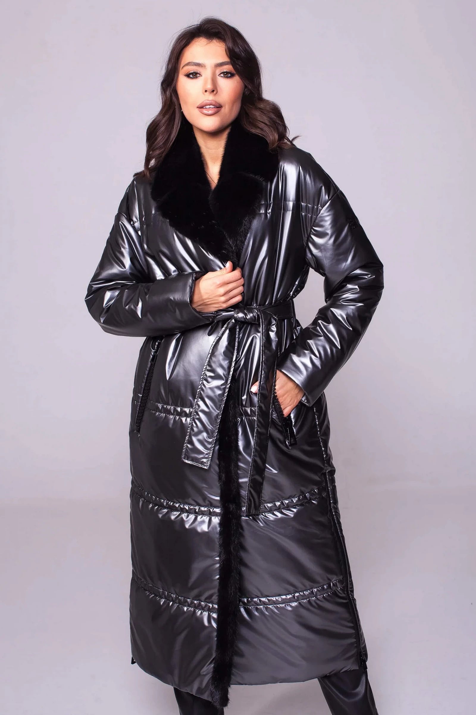 Aphrodite Genuine Mink Fur Freudenberg Comfortemp® Coat – Alaska