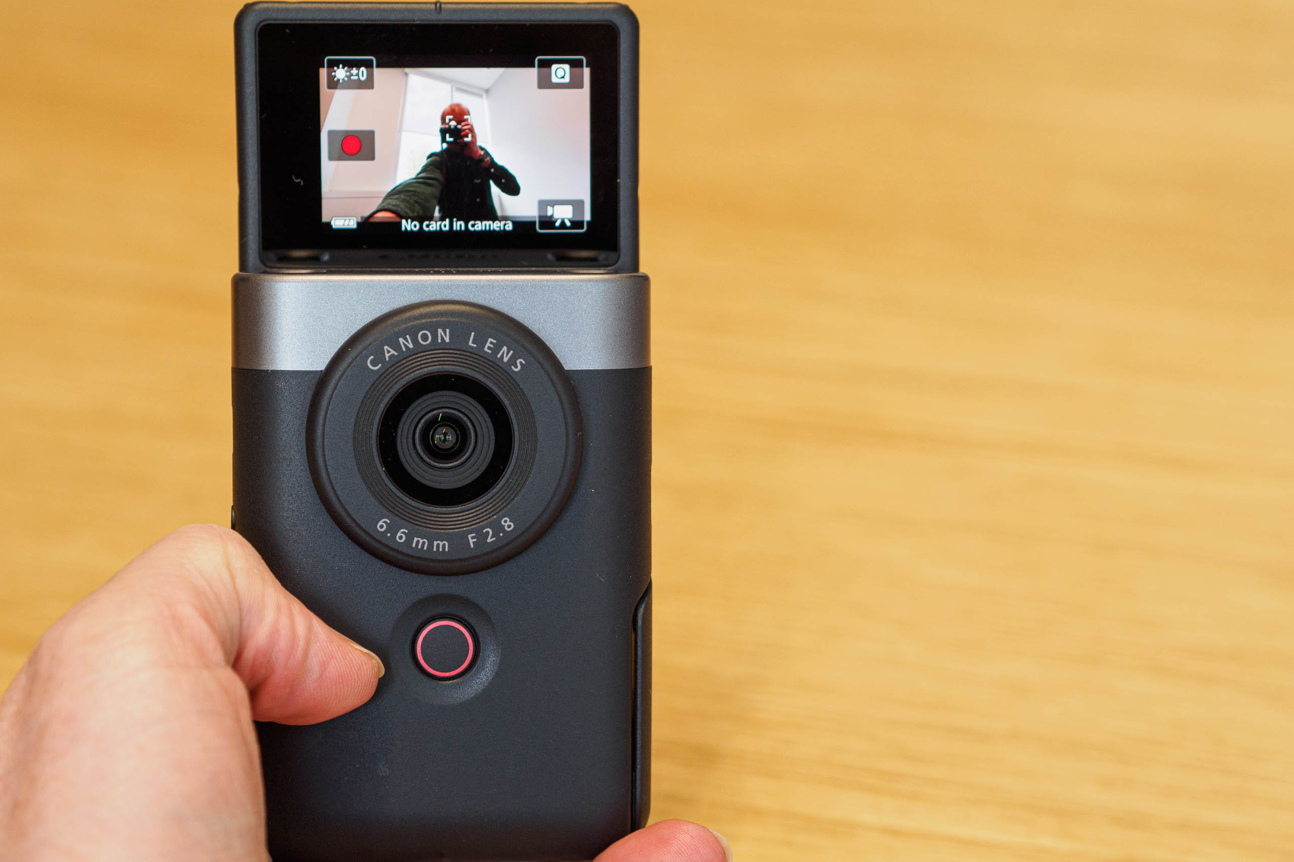 Canon PowerShot V10 Review: a camera that's looking at you