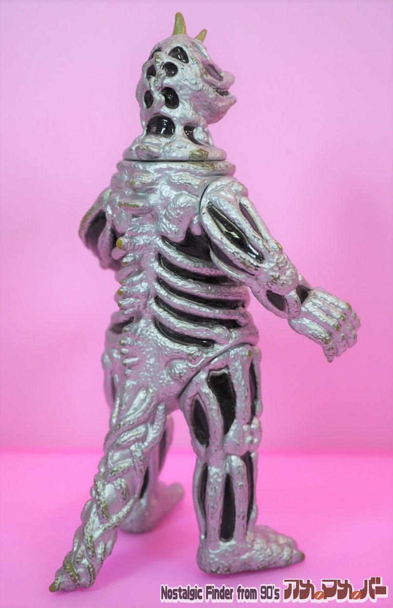 ウルトラ怪獣シリーズ バンダイ 1983年製 亡霊怪獣 シーボーズ 黒色