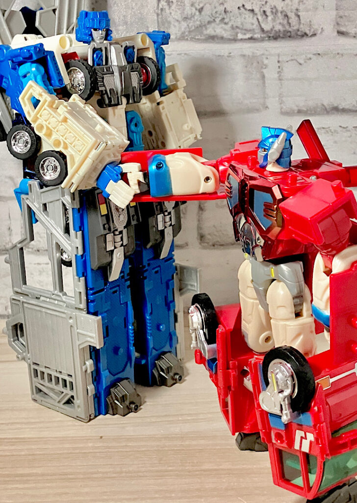 トランスフォーマーカーロボット ゴッドファイヤーコンボイ レビュー