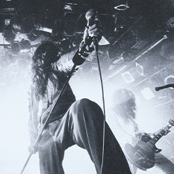 Amplifierオフィシャルサイト | 軌跡を繋ぎ、そして繕う