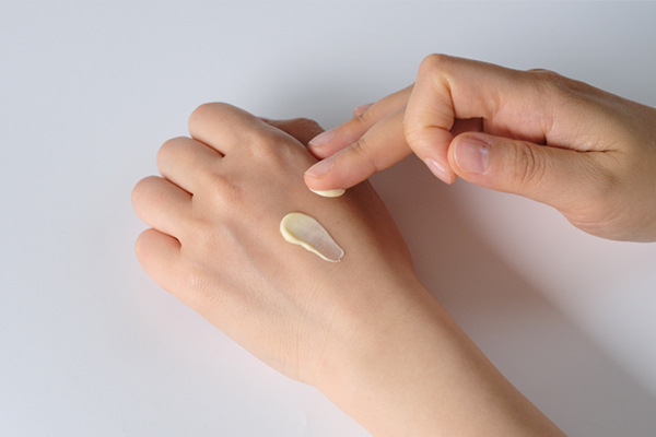 アルニカフロー ボディクリーム 100g | 国産オーガニックコスメ≪公式