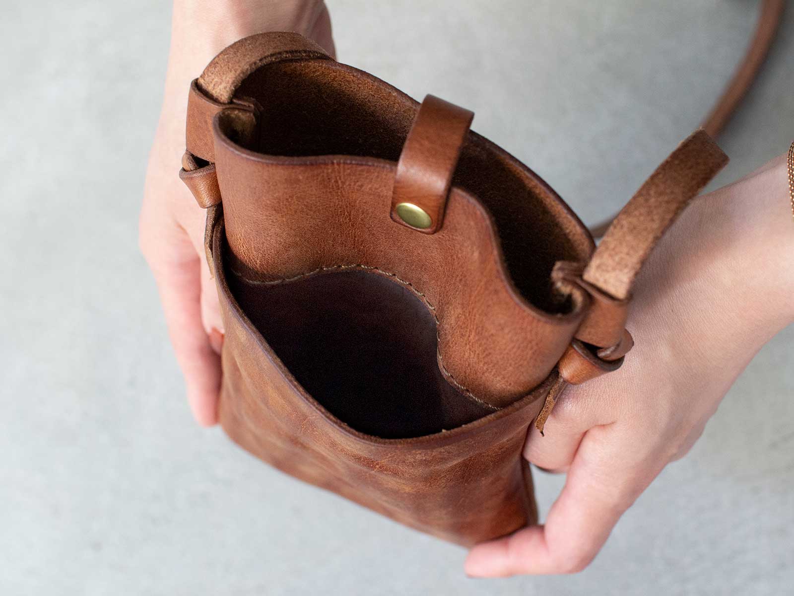 スマホショルダー |analogico（アナロジコ）