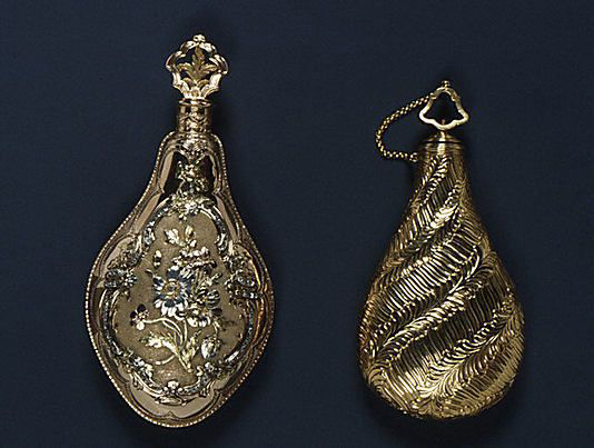 Antique Gallery Soleil アンティークジュエリー / 18世紀 カラー