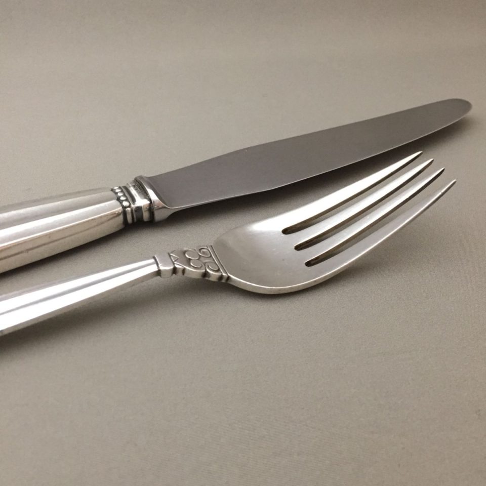 ジョージ・ジェンセン「“Acorn” ディナーフォーク&ナイフ セット