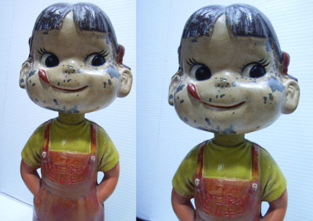 激レア☆不二家 アンチモニー＆セルロイド 首ふりペコちゃん 人形 木台