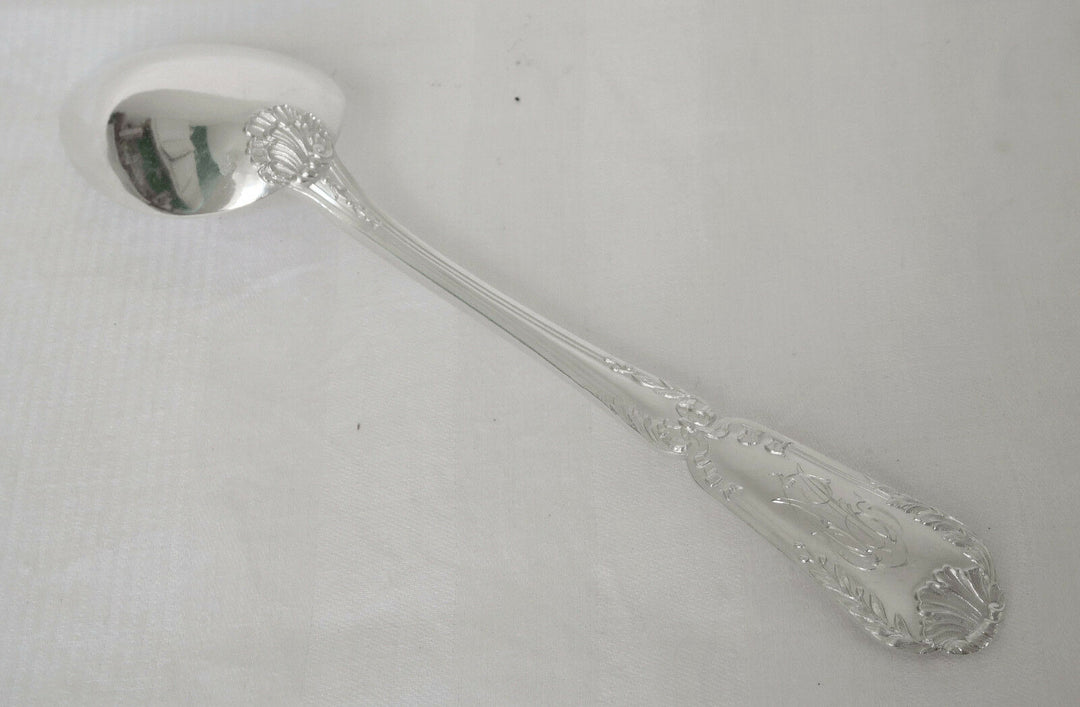 ピュイフォルカの大人気モデル ルイ16世 ポンパドールカトラリーセット