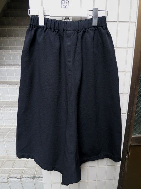 コムデギャルソン 黒のプリーツ袴パンツ コムデギャルソン 黒の