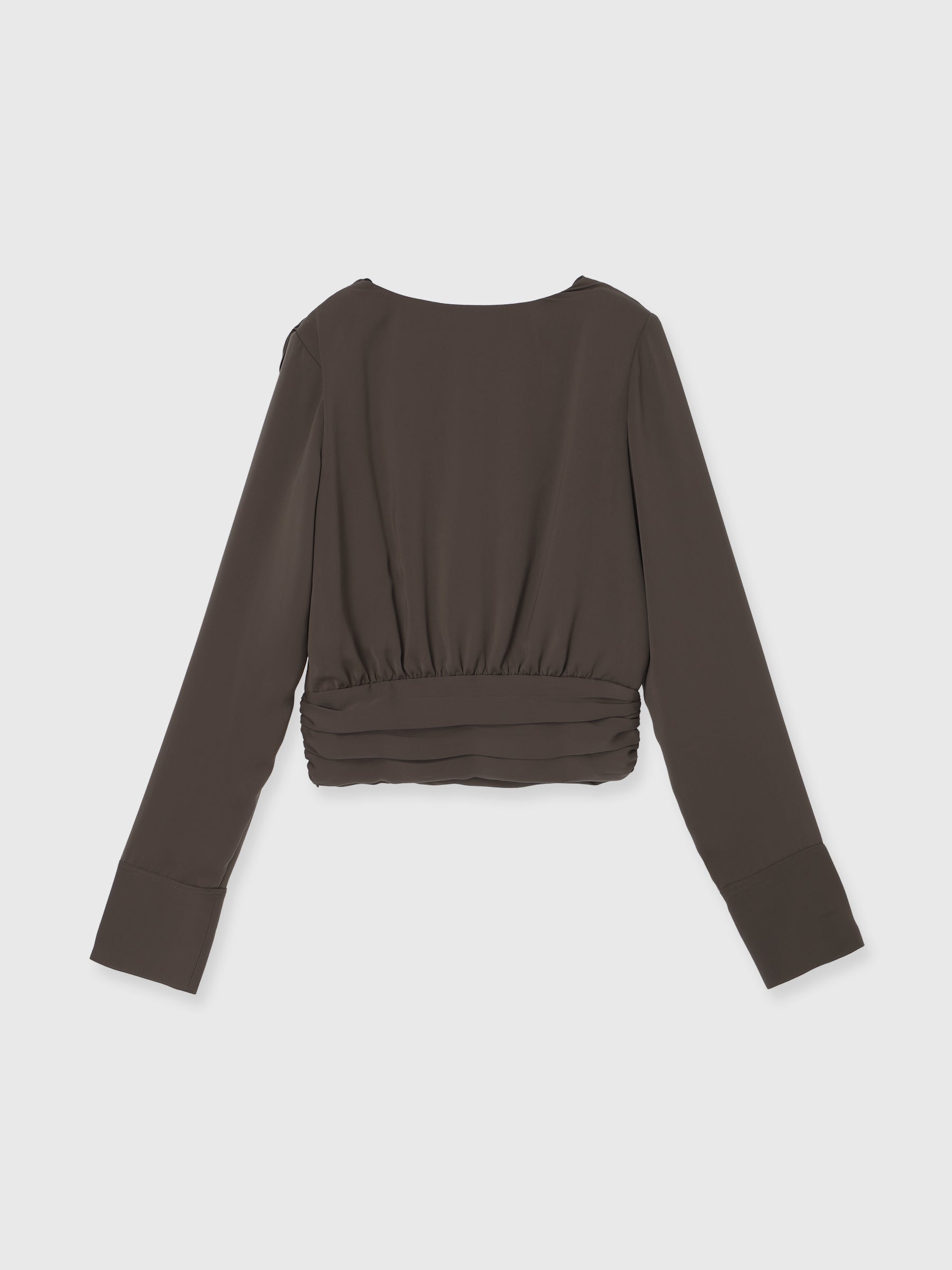 パウダーサテンドレープトップス