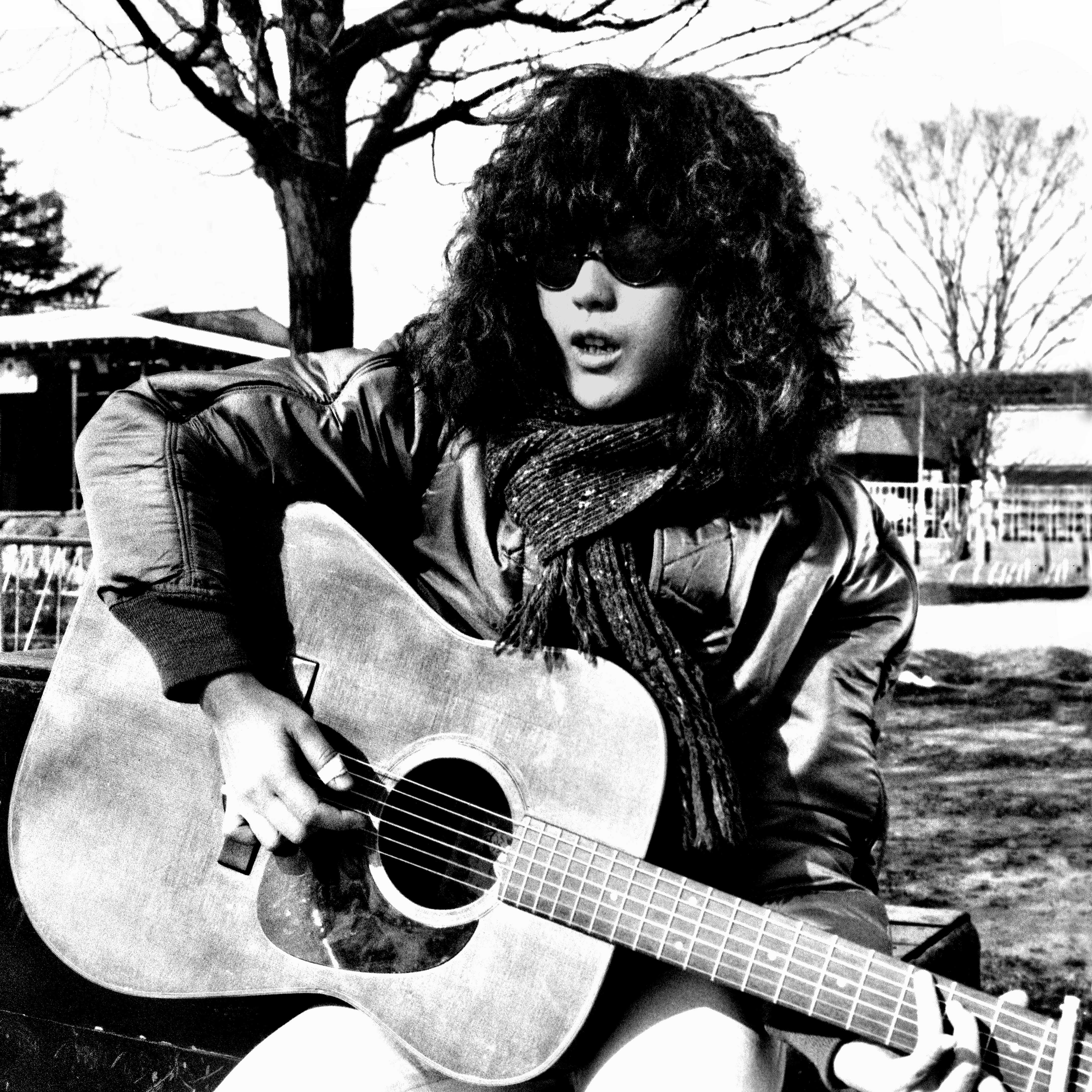 森田童子『1980年11月28日札幌教育文化会館実況録音盤』2LP