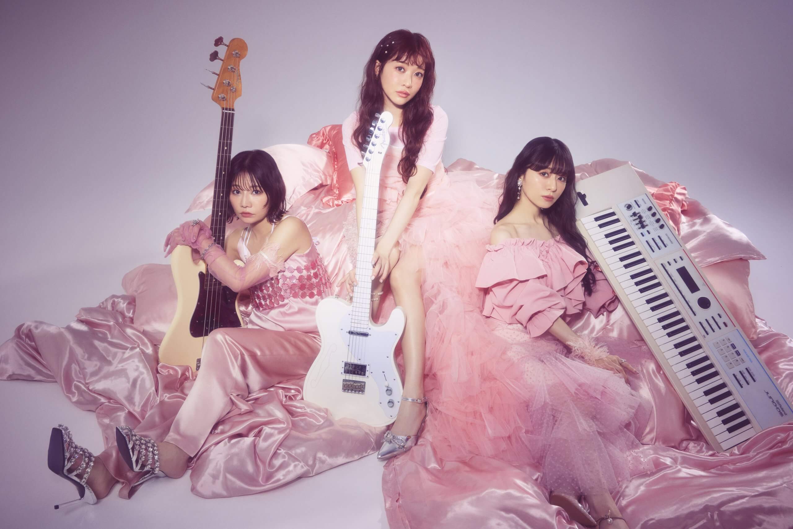 SILENT SIREN【特典：1/10（金）リリース直前オンライントーク＆サイン