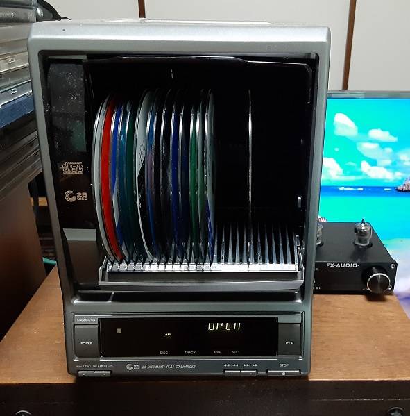 パイオニアのCDチェンジャー「PD-F25A」で遊ぶ！ | あそぶログ！