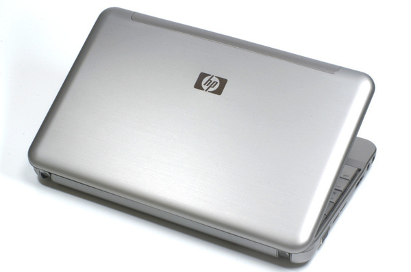 ASCII.jp：さすがは法人向け HP Mini 2140は使えるネットブック (1/4)