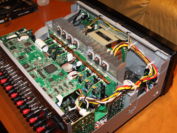 ASCII.jp：オンキヨーからネット対応の中級AVアンプ登場