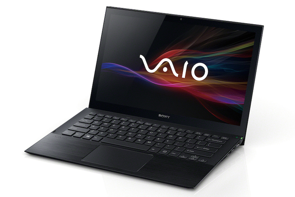 ASCII.jp：26時間駆動もOK、重量1060gの「VAIO Pro 13」13年秋冬モデル